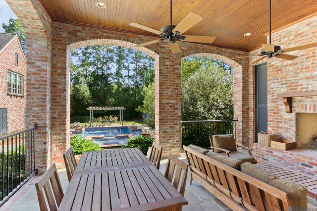 17220 N Lakeway Ave, Baton Rouge, LA 70810