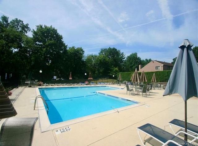 14 James Court, Port Chester, NY 10573