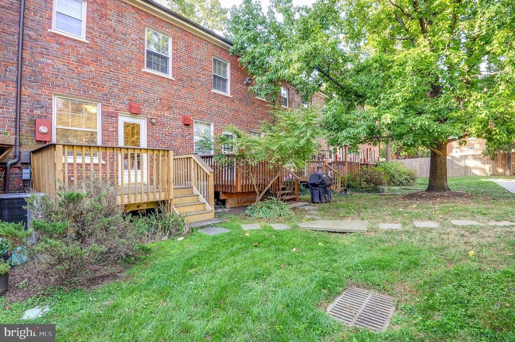 1400 S EDGEWOOD ST #534, Arlington, VA 22204
