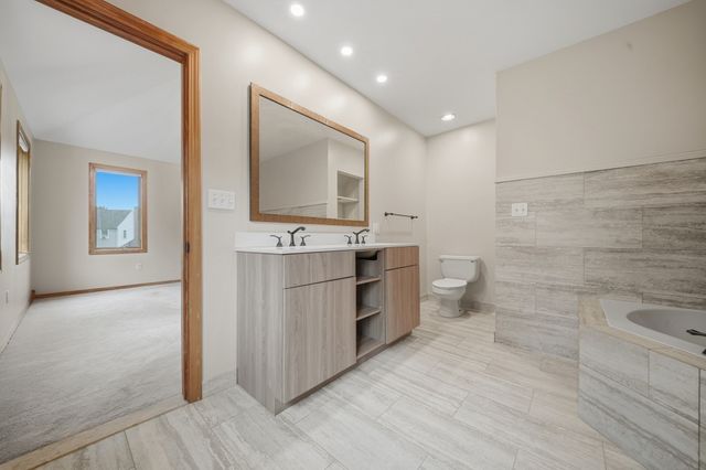 9 Myopia Rd, Stoneham, MA 02180