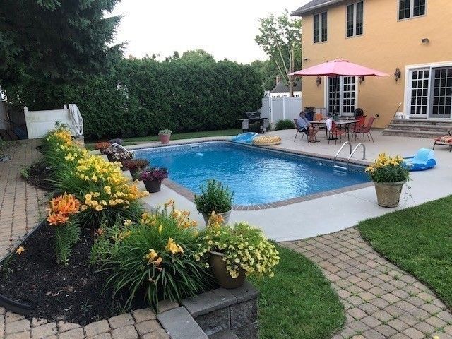 9 Myopia Rd, Stoneham, MA 02180