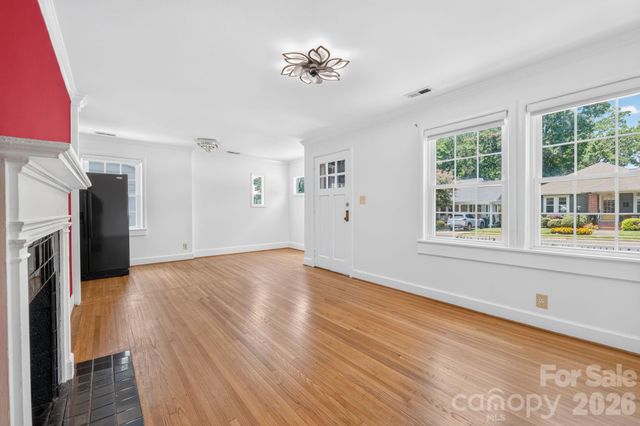2113 Scott Avenue, Charlotte, NC 28203