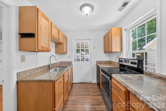 2113 Scott Avenue, Charlotte, NC 28203