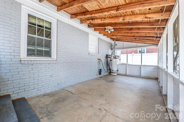 2113 Scott Avenue, Charlotte, NC 28203