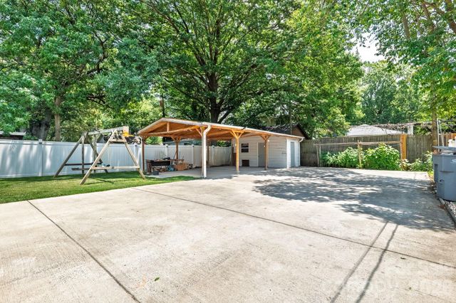 2113 Scott Avenue, Charlotte, NC 28203