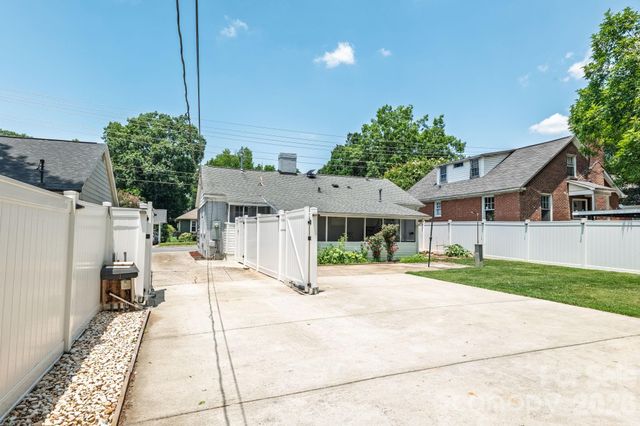 2113 Scott Avenue, Charlotte, NC 28203
