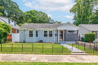 2113 Scott Avenue, Charlotte, NC 28203