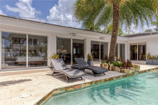 268 Imperial Ln, Lauderdale By The Sea, FL 33308