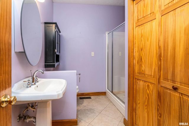 125 Princess Lane, Carbondale, IL 62901