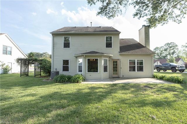 108 Golden Maple DR, Virginia Beach, VA 23452