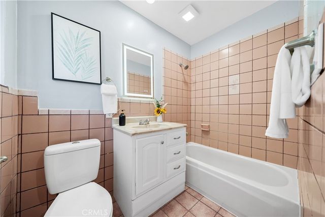 11433 Elmcrest, El Monte, CA 91732