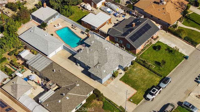 11433 Elmcrest, El Monte, CA 91732