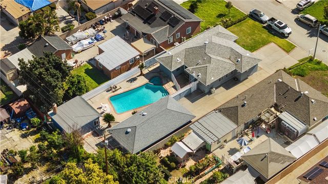 11433 Elmcrest, El Monte, CA 91732