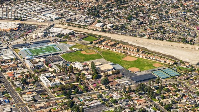 11433 Elmcrest, El Monte, CA 91732