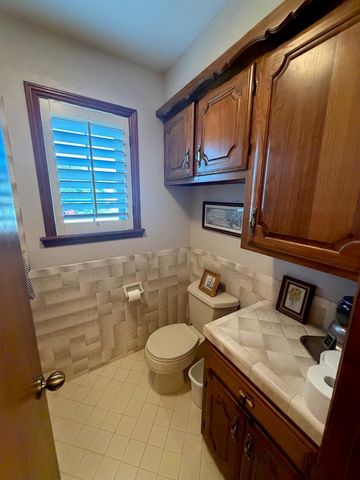 703 E 4th Street, Chandler, OK 74834