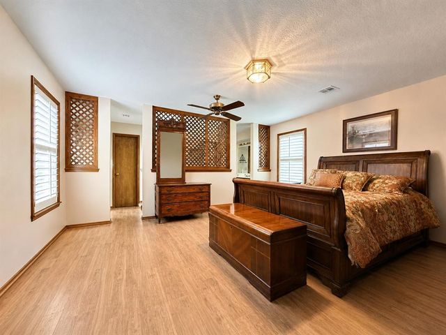 703 E 4th Street, Chandler, OK 74834