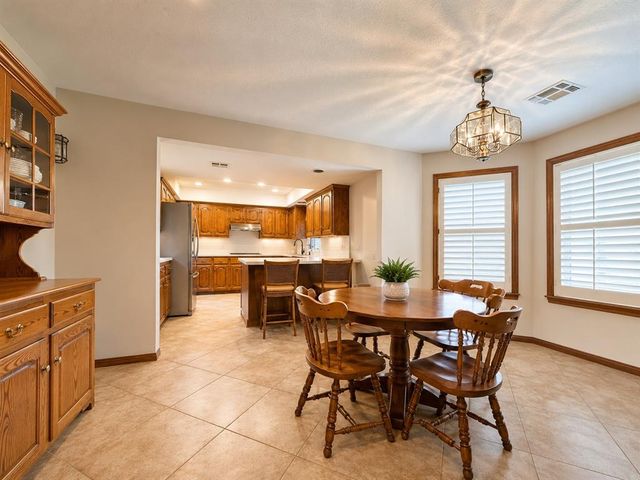 703 E 4th Street, Chandler, OK 74834