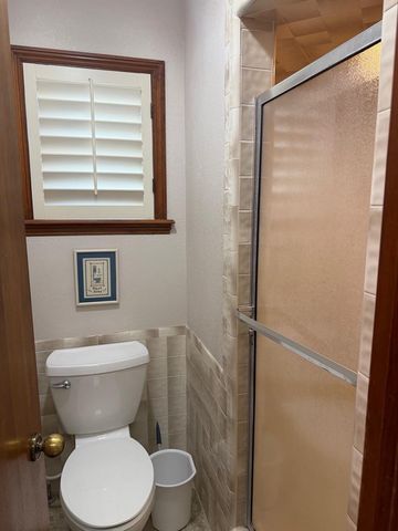 703 E 4th Street, Chandler, OK 74834