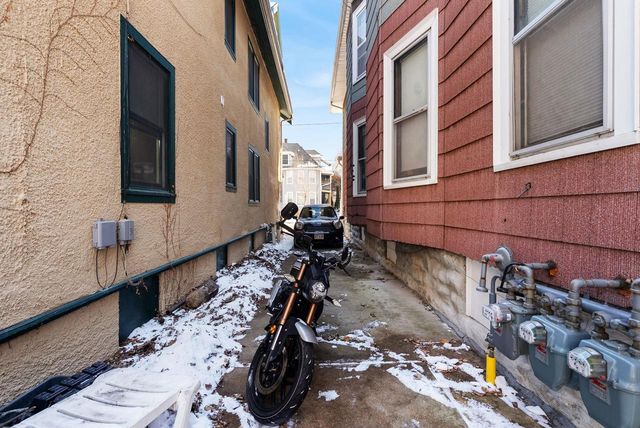 1250-1252 Spaight Street, Madison, WI 53703