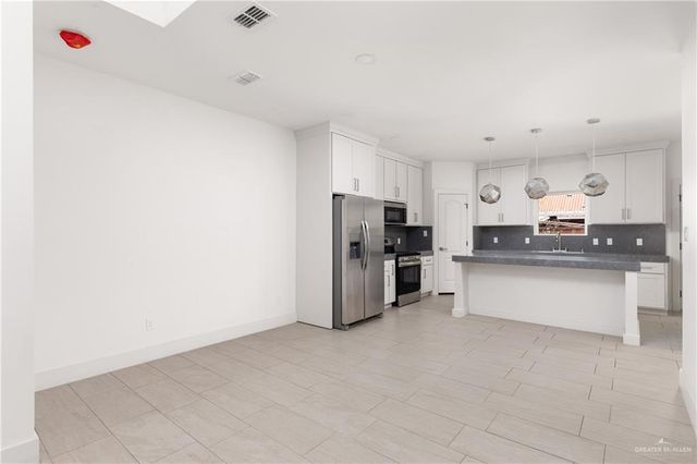 2339 S 42nd Lane, Mcallen, TX 78503