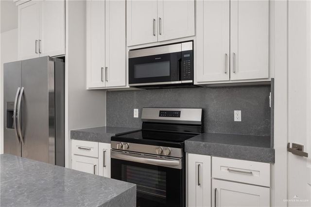 2339 S 42nd Lane, Mcallen, TX 78503