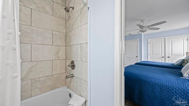 5917 Beach Blvd, Gulf Shores, AL 36542