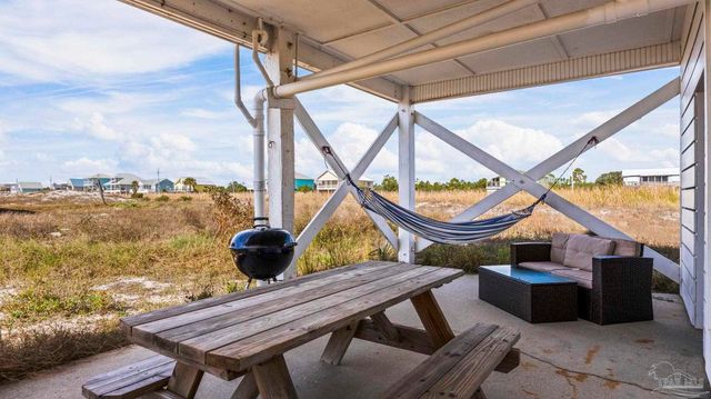 5917 Beach Blvd, Gulf Shores, AL 36542