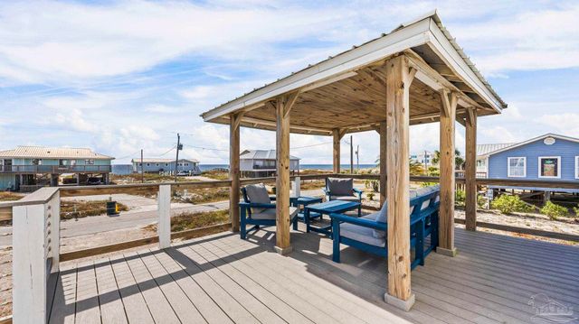 5917 Beach Blvd, Gulf Shores, AL 36542