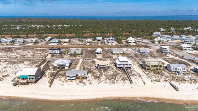 5917 Beach Blvd, Gulf Shores, AL 36542