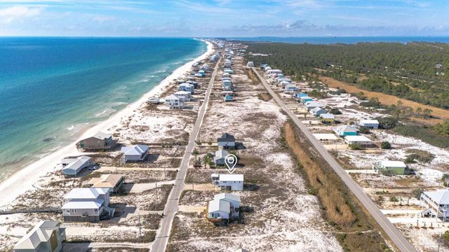 5917 Beach Blvd, Gulf Shores, AL 36542