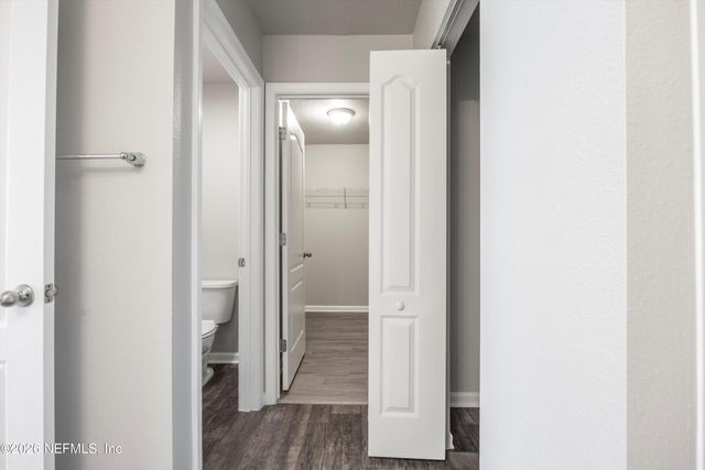 6853 SANDLE Drive, Jacksonville, FL 32219