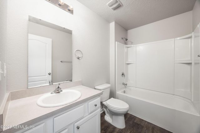 6853 SANDLE Drive, Jacksonville, FL 32219