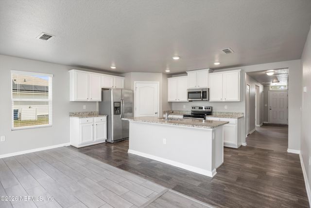 6853 SANDLE Drive, Jacksonville, FL 32219