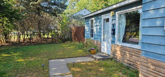 6514 57th Avenue N, Crystal, MN 55428