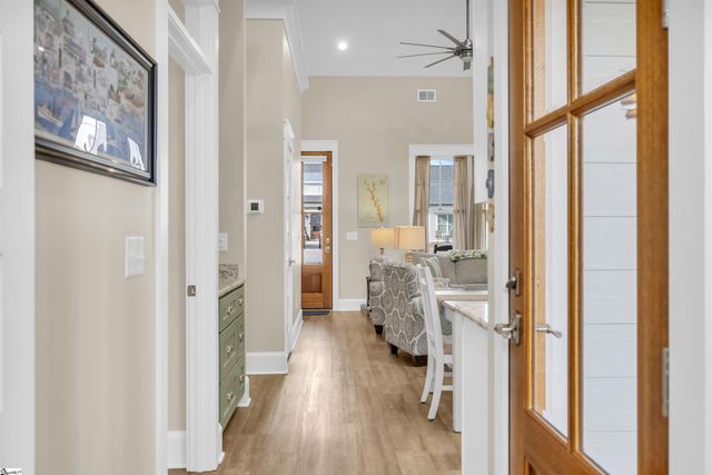 103 Cottage Lane, Greenwood, SC 29649