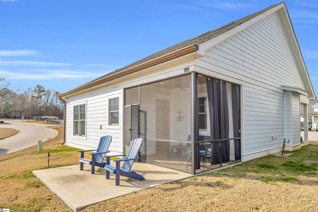 103 Cottage Lane, Greenwood, SC 29649