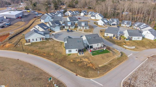 103 Cottage Lane, Greenwood, SC 29649