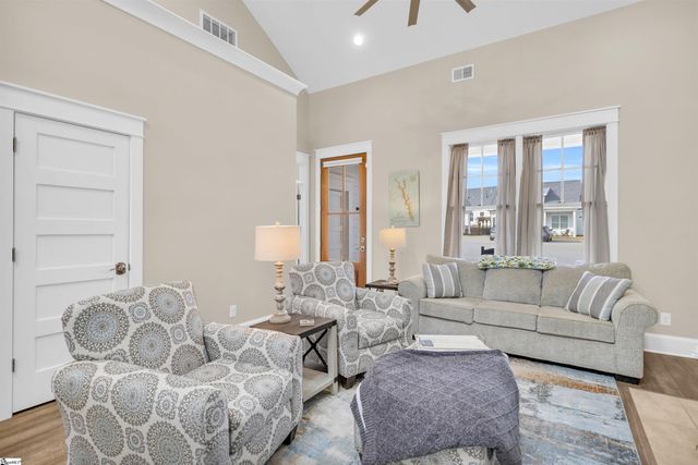 103 Cottage Lane, Greenwood, SC 29649