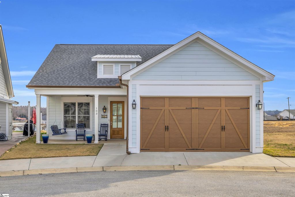 103 Cottage Lane, Greenwood, SC 29649