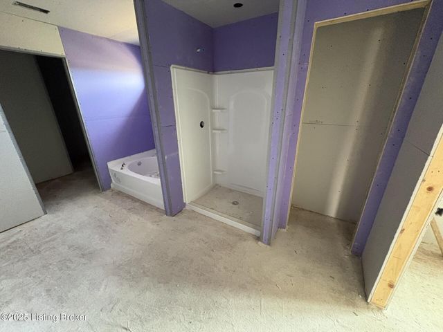 2423 Little Catalpa Way, Fisherville, KY 40023