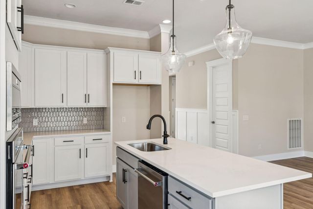 422 Brightside Trail, Summerville, SC 29486