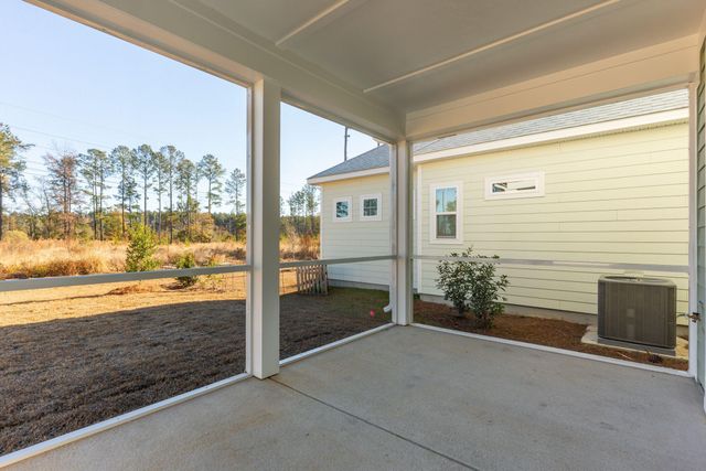 422 Brightside Trail, Summerville, SC 29486