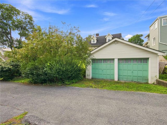 1756 West Union, Bethlehem City, PA 18018