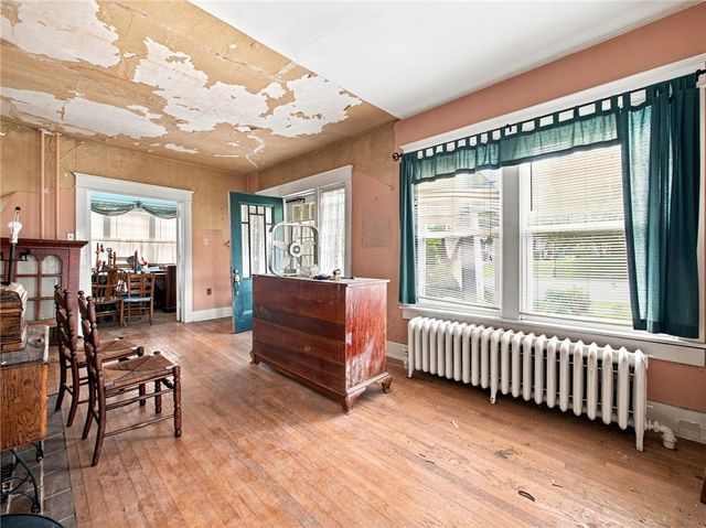 1756 West Union, Bethlehem City, PA 18018
