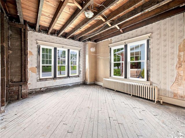 1756 West Union, Bethlehem City, PA 18018