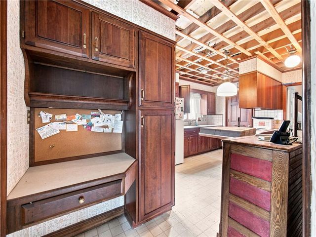 1756 West Union, Bethlehem City, PA 18018