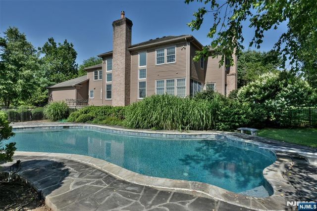 365 Mine Brook Road, Far Hills, NJ 07931