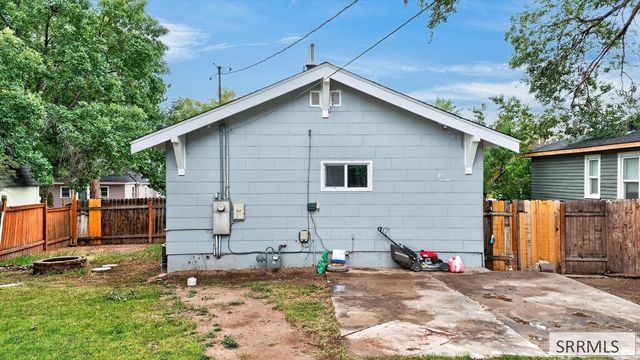 140 S 13th Ave, Pocatello, ID 83201