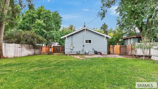 140 S 13th Ave, Pocatello, ID 83201