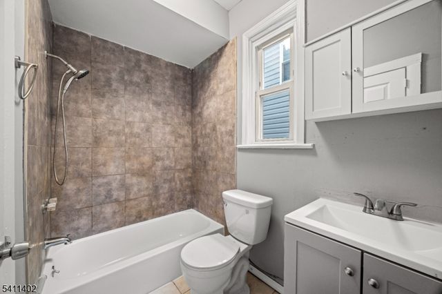 69 Graham Ave, Paterson City, NJ 07524